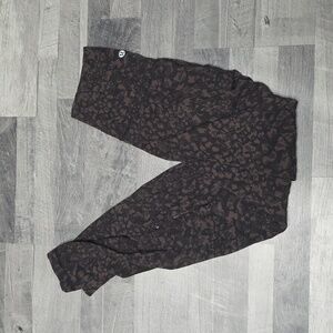 Lululemon • Black and Brown Leggings, Size 4